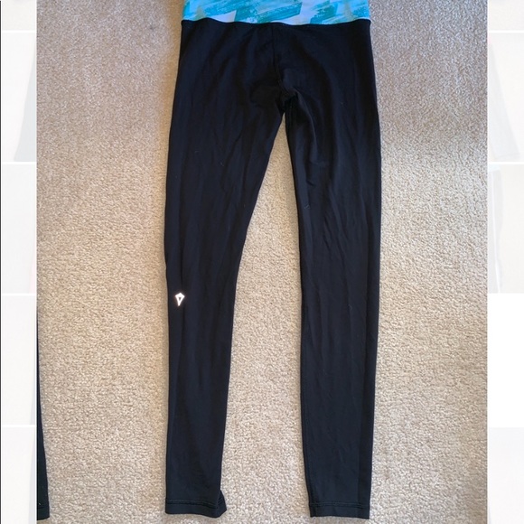 Ivivva Leggings - Picture 2 of 2